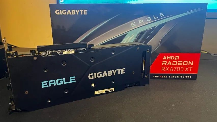 Placa de Vídeo RX 6700 XT Gigabyte Eagle 12GB GDDR6 - Foto 3