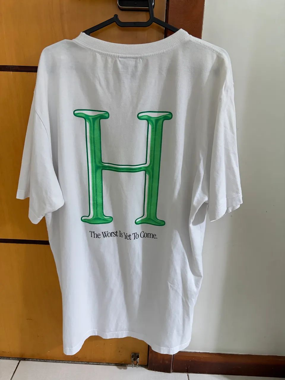 Camiseta HUF tamanho GG - Foto 2