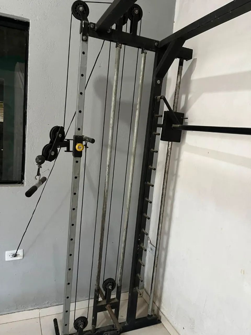 Máquina para diversos exercícios Smith e Cross  - Foto 3
