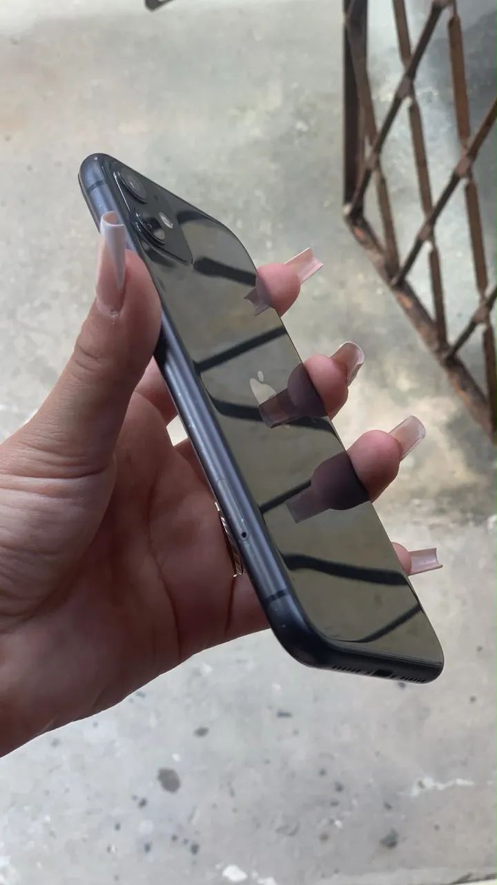 iPhone 11 preto