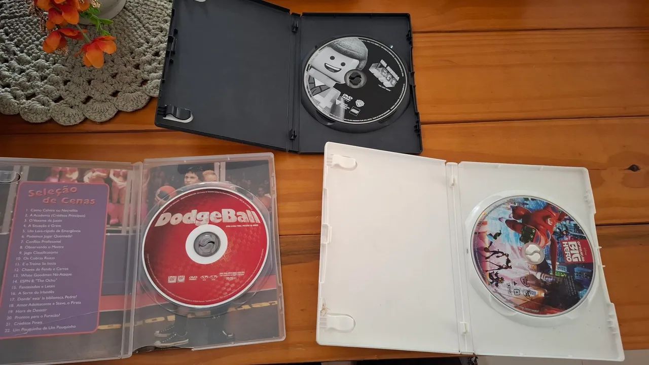 Três filmes em DVD - Foto 2