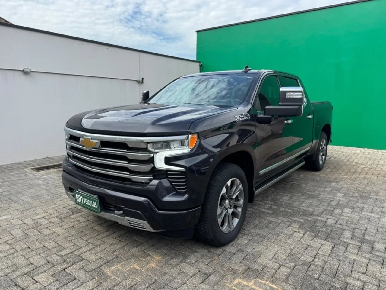 Chevrolet Silverado HIGH COUNTRY 5.3 V8 AWD AUT. 2024