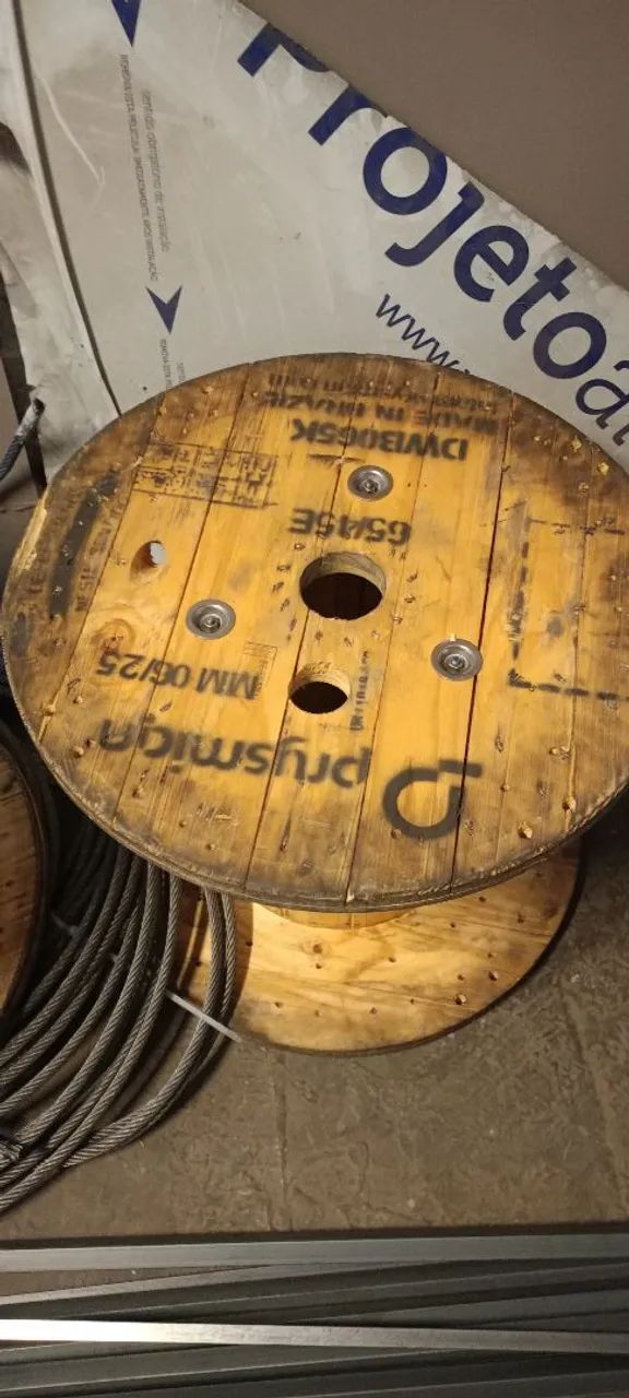 Carretel de madeira decoração 