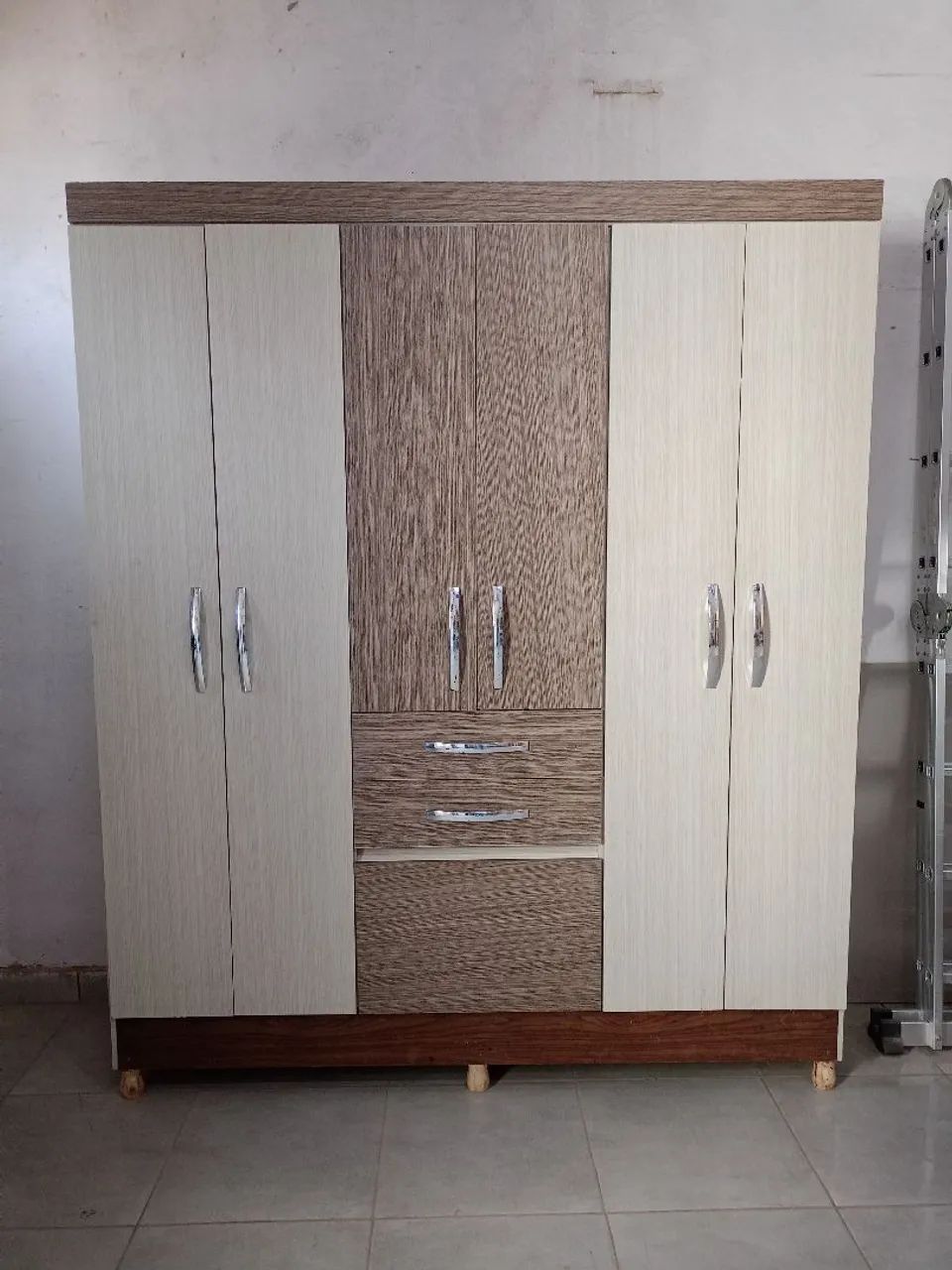 Guarda roupa usado ENTREGO E MONTO 