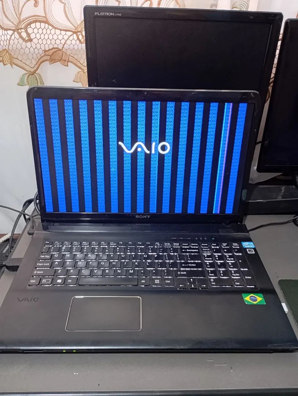 Notebook Core i7 barato 