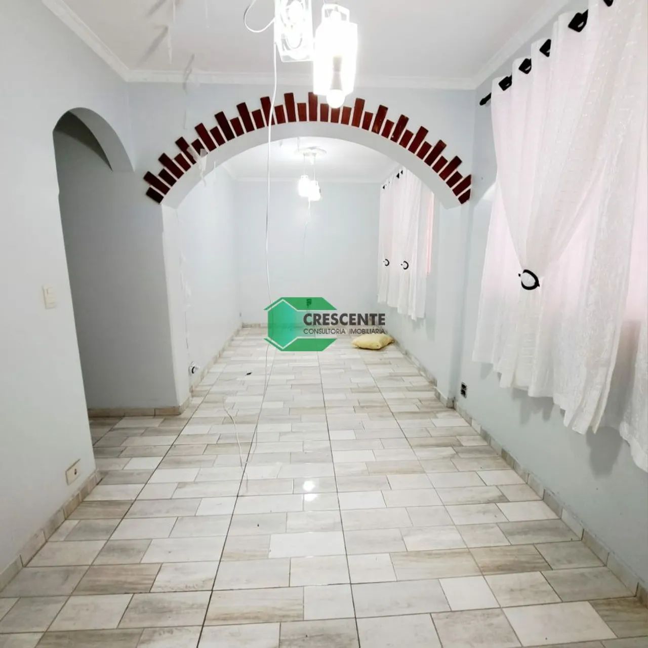 Casa térrea próximo a Prefeitura!!!