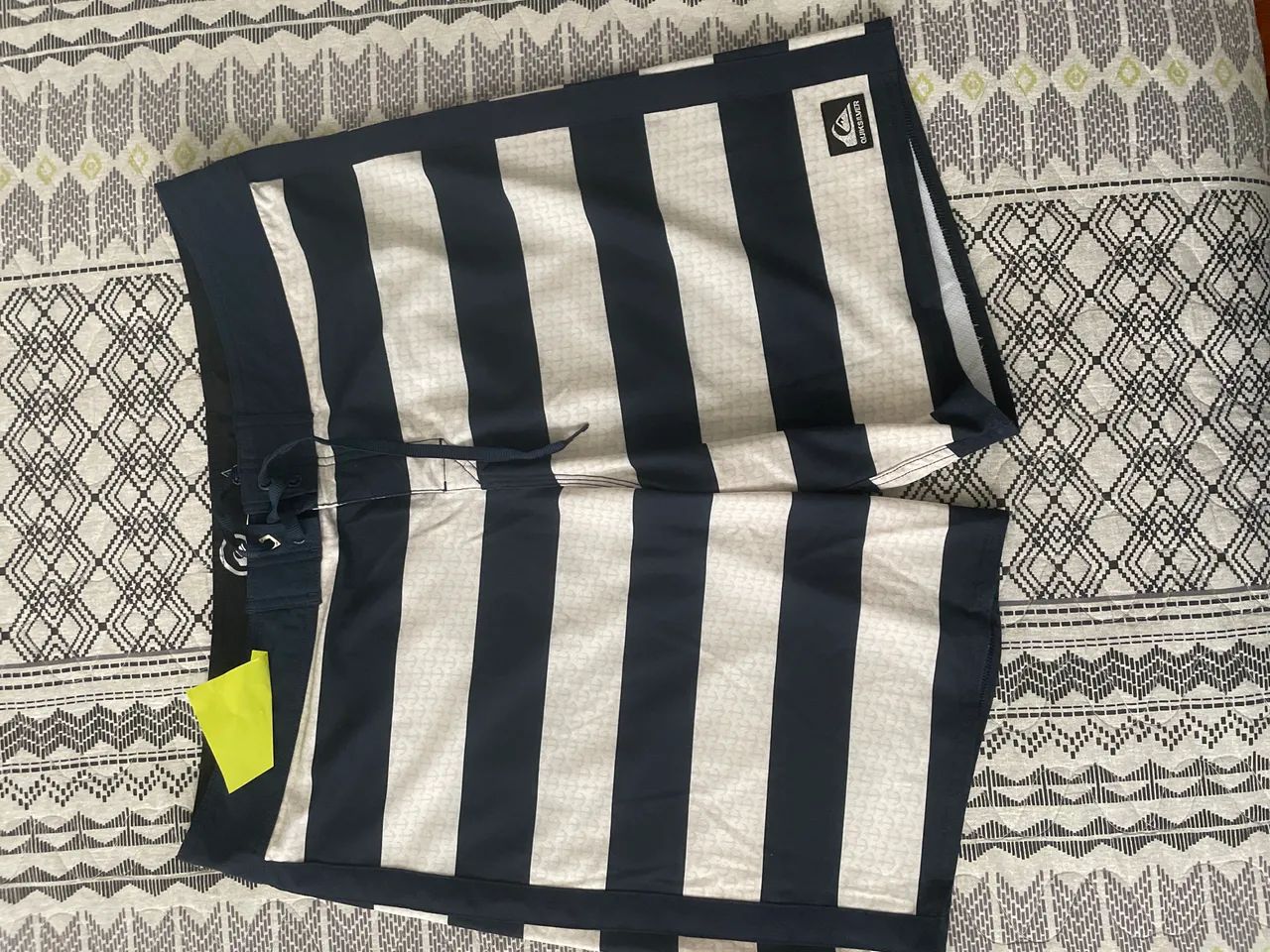 Short Quiksilver - novo