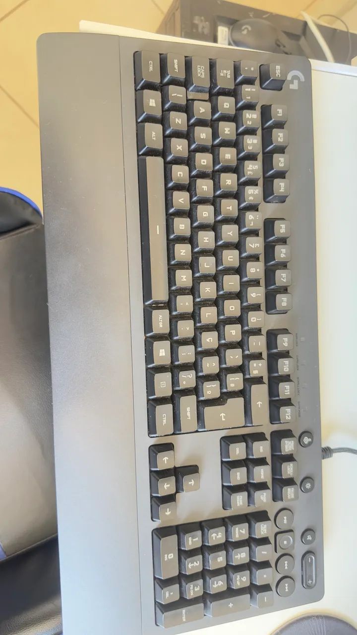 Combo teclado e mouse logitech, pra sair hoje oportunidade. - Foto 3