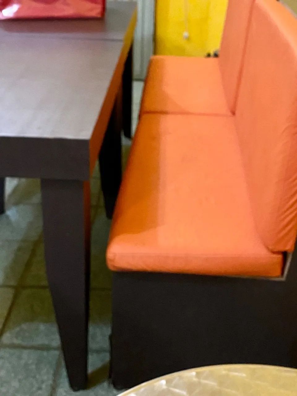 Poltronas e mesas para lanchonete  - Foto 2
