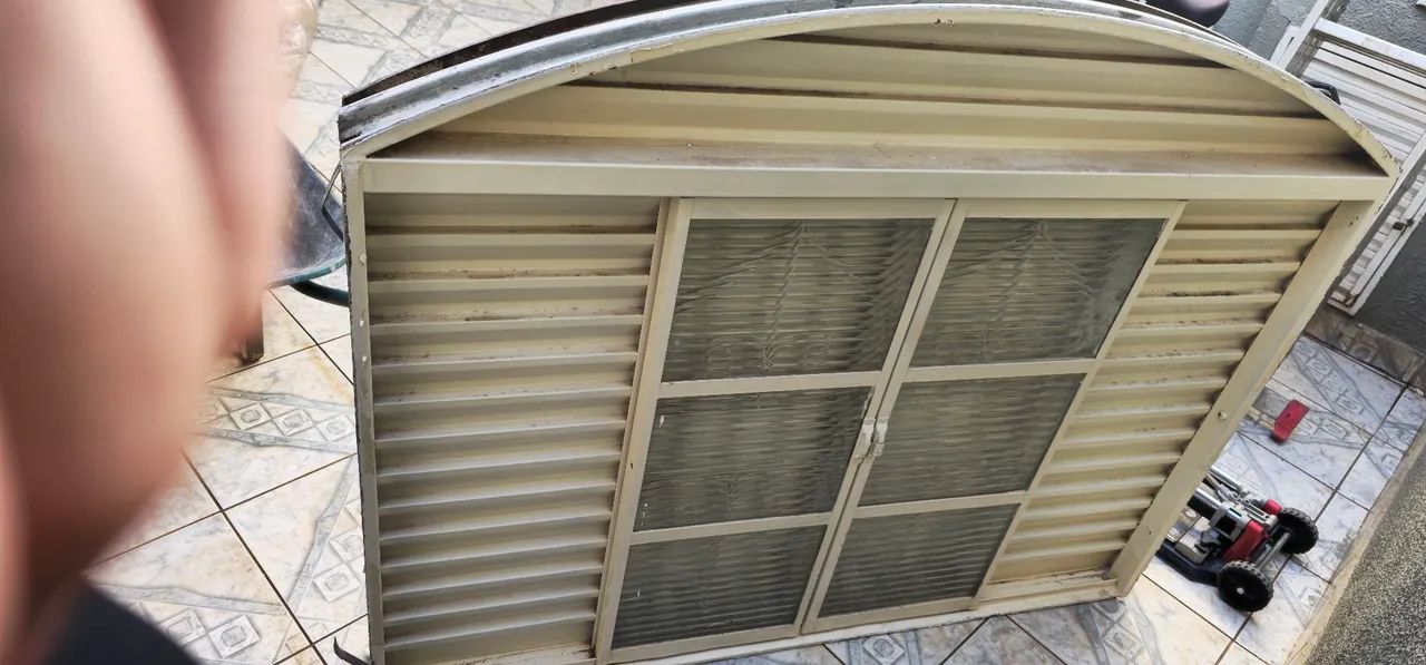 Janela reforçada de ferro completa com vidros  - Foto 5