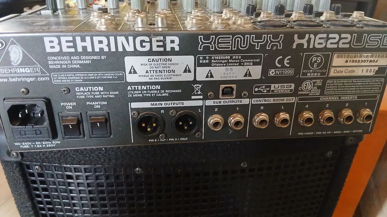 Mesa de Som Behringer Xenix X1622USB - Foto 3