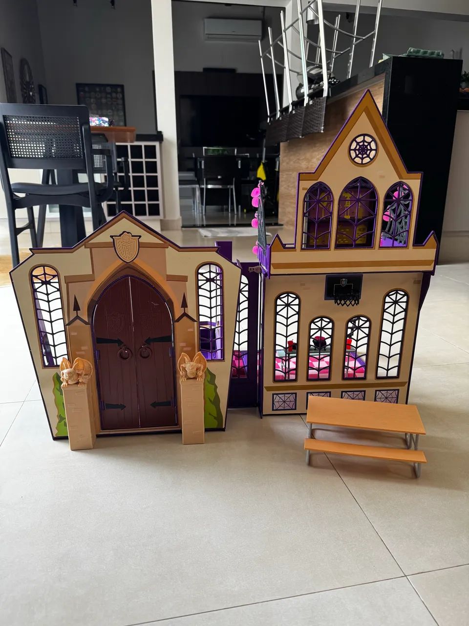 Escola Monster High - Foto 2