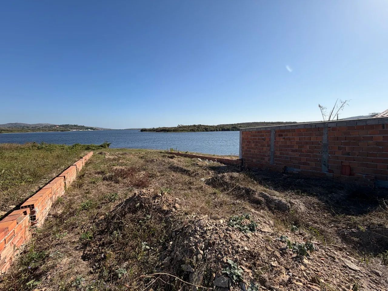 TERRENO À VENDA ÀS MARGENS DA BARRAGEM DO BRITO - Foto 2