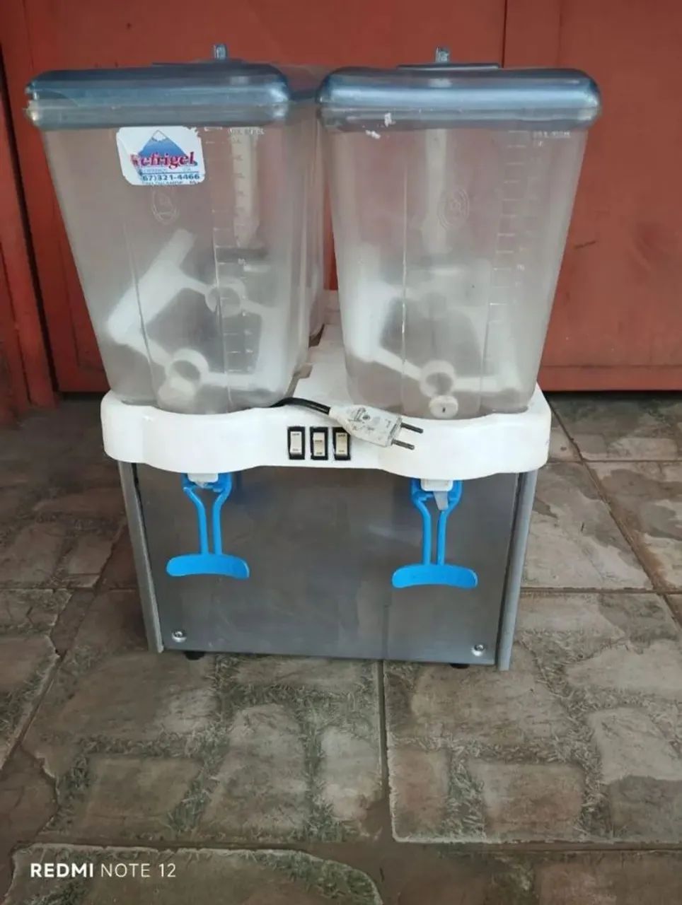 Refresqueira 220V