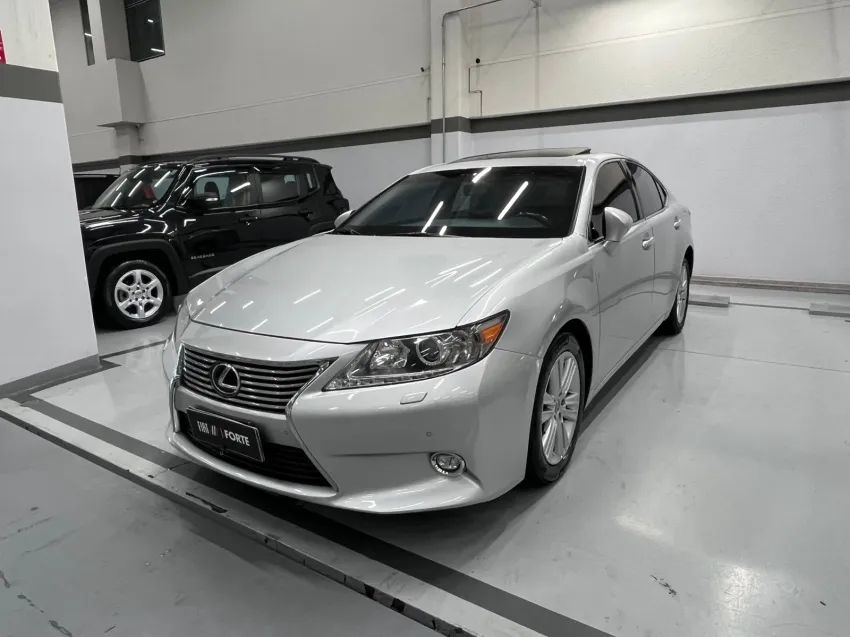 Lexus ES-350 3.5 24V 284cv, foto 2 de 16