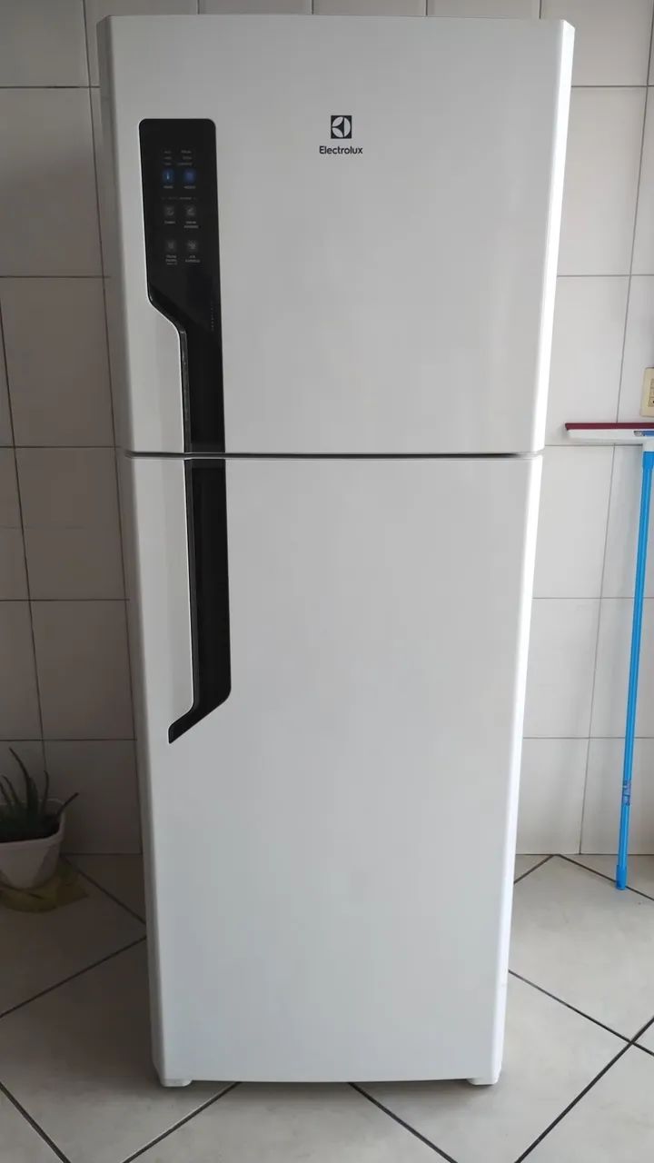 Geladeira Eletrolux Inverter 