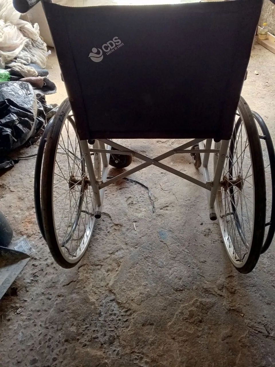 Cadeira de roda - Foto 4