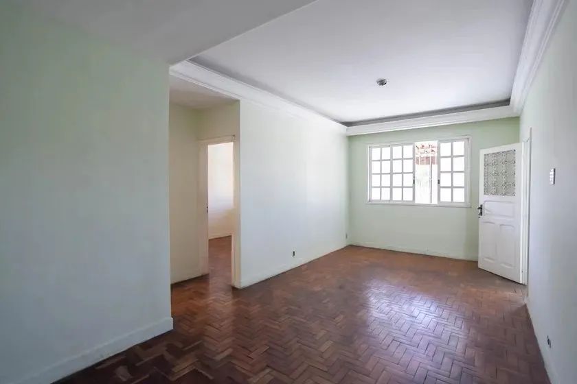 Casa à Venda - Cachoeirinha, 4 Quartos, 210 m2 - Foto 2