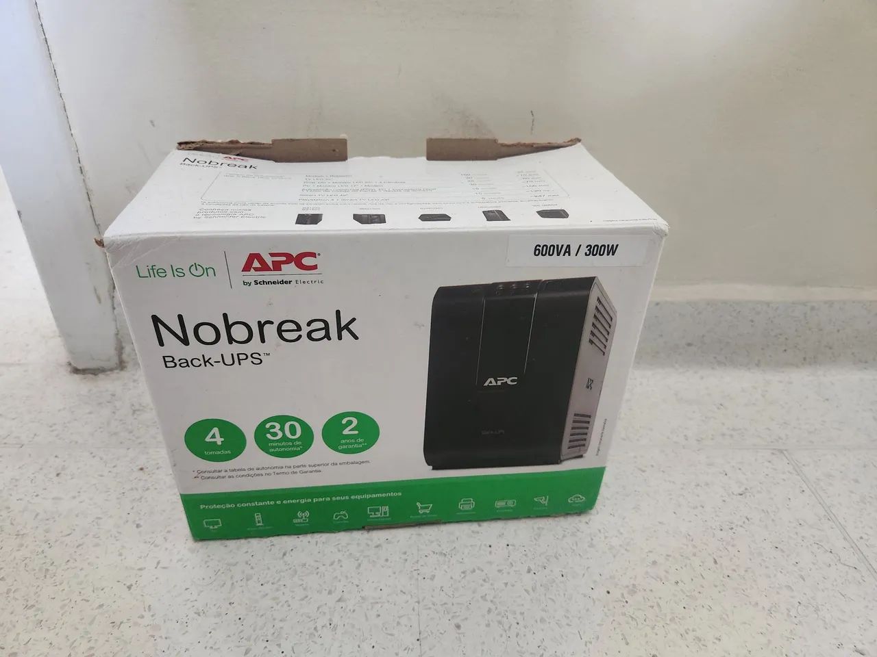 Nobreak APC back-ups 600va 300w 110v