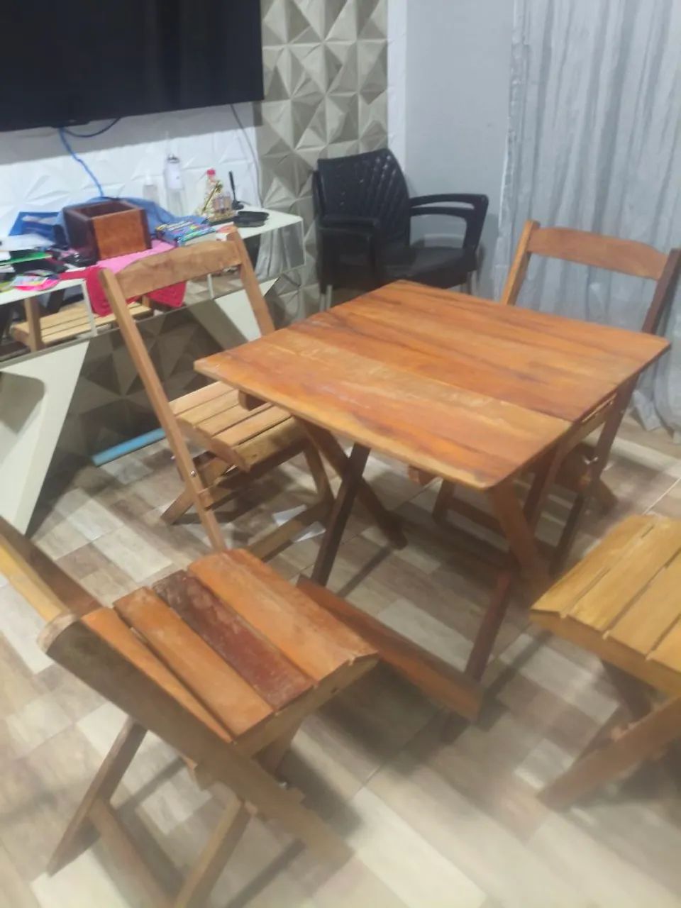 Jogo de mesa com 4 cadeiras  - Foto 2