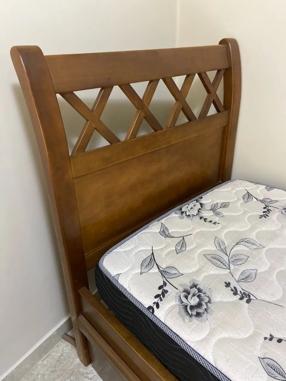 Cama de solteiro de madeira com cama auxiliar  - Foto 5