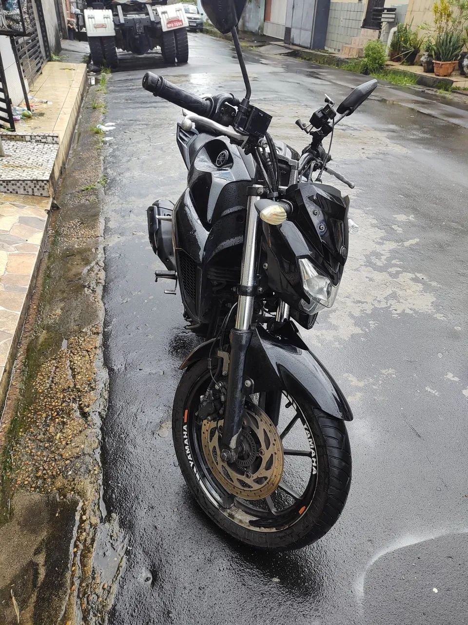 Fz25
