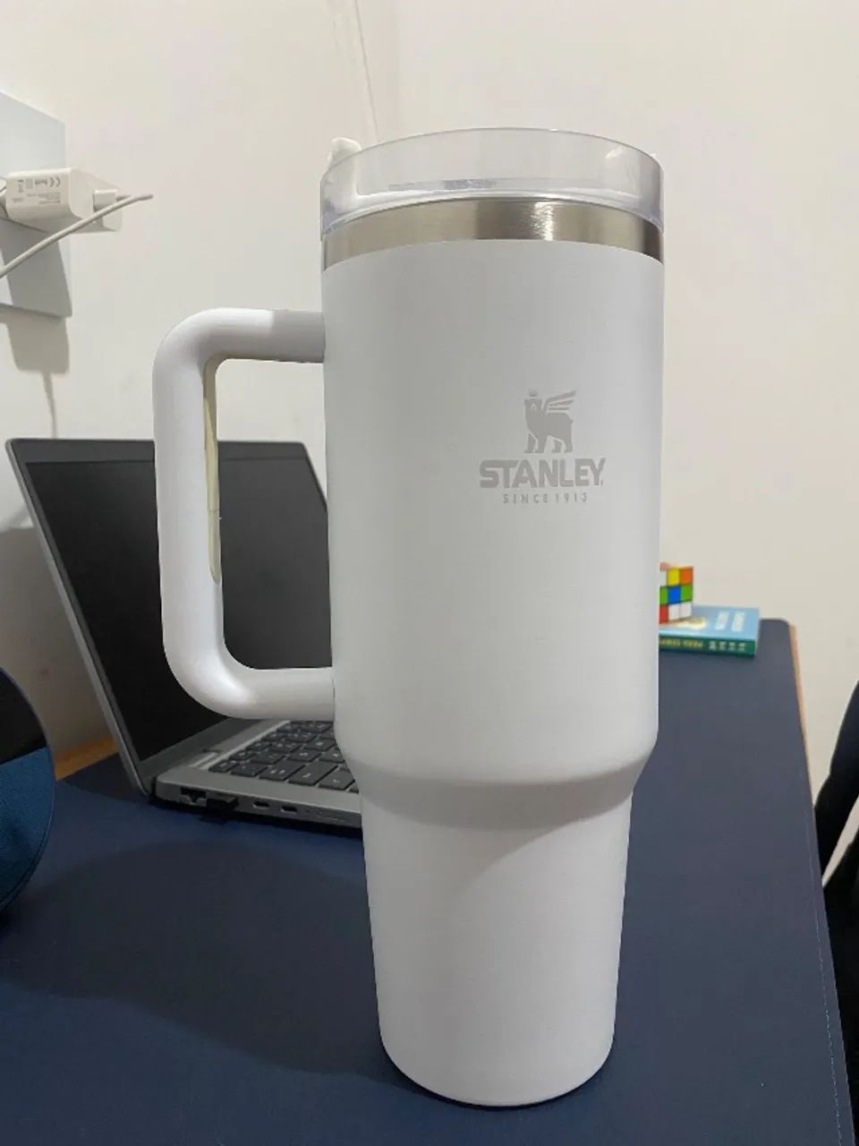 Copo Stanley 