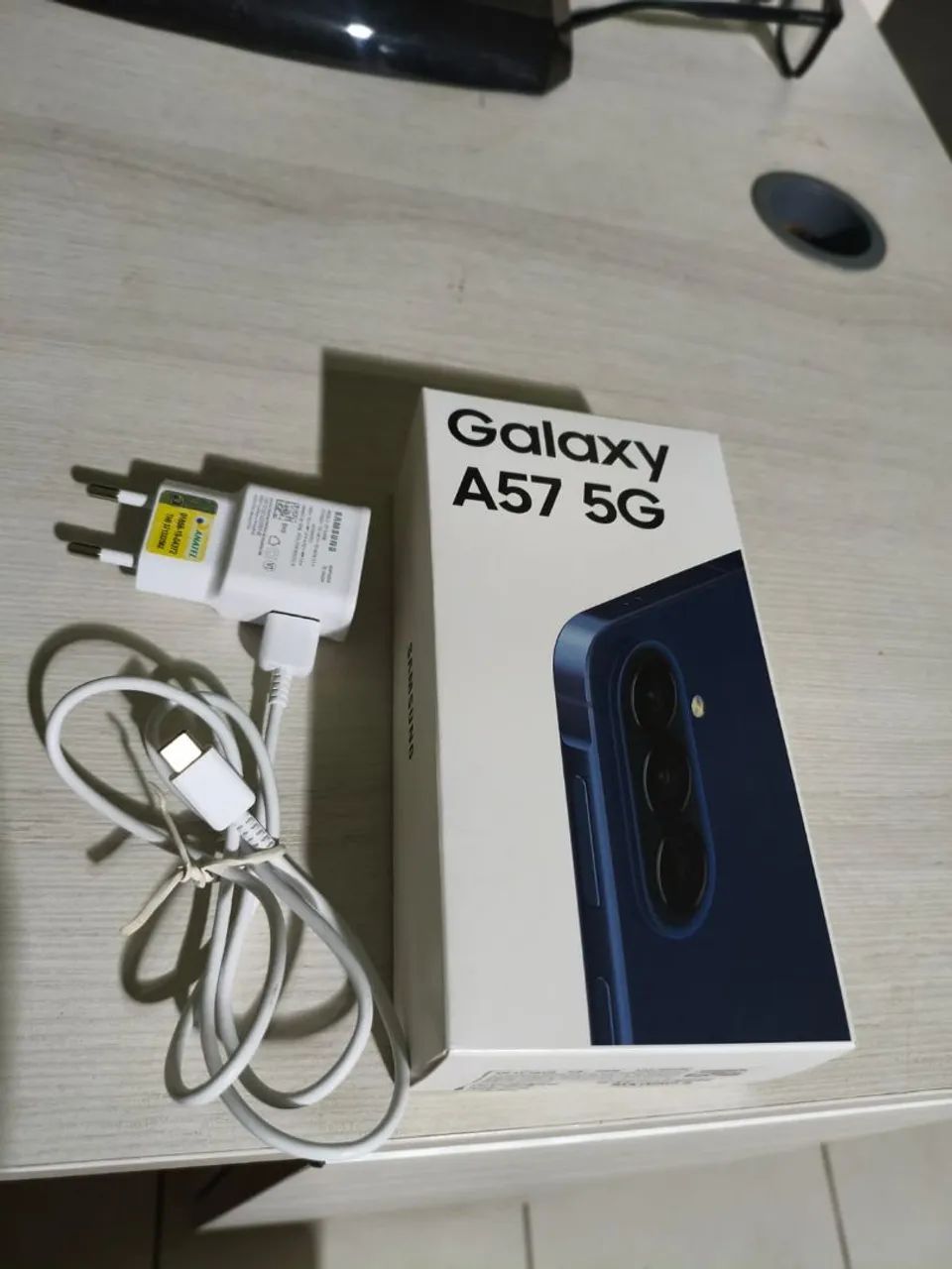 Samsung a57 5g completo com NF