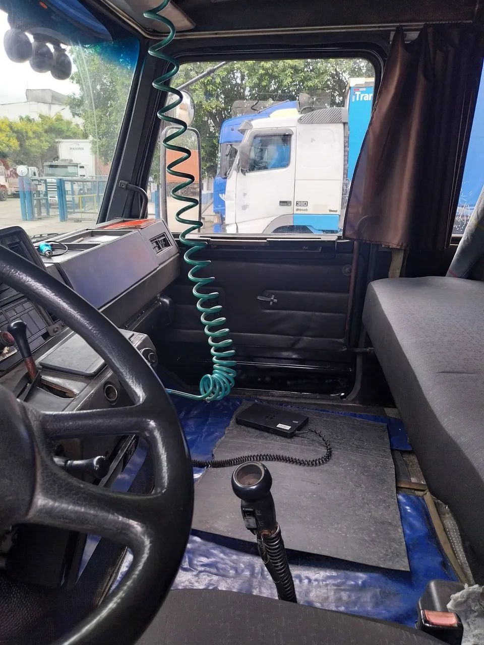 Scania 112 ano 84 Diesel, Câmbio manual