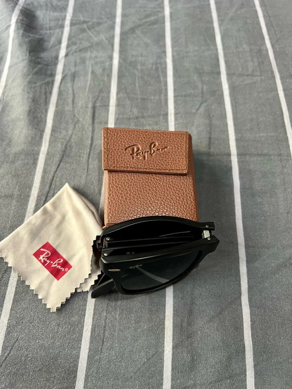 Óculos Ray-Ban Modelo Folding Wayfarer - Foto 3