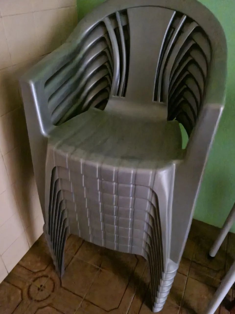 Cadeiras de plásticos  - Foto 2
