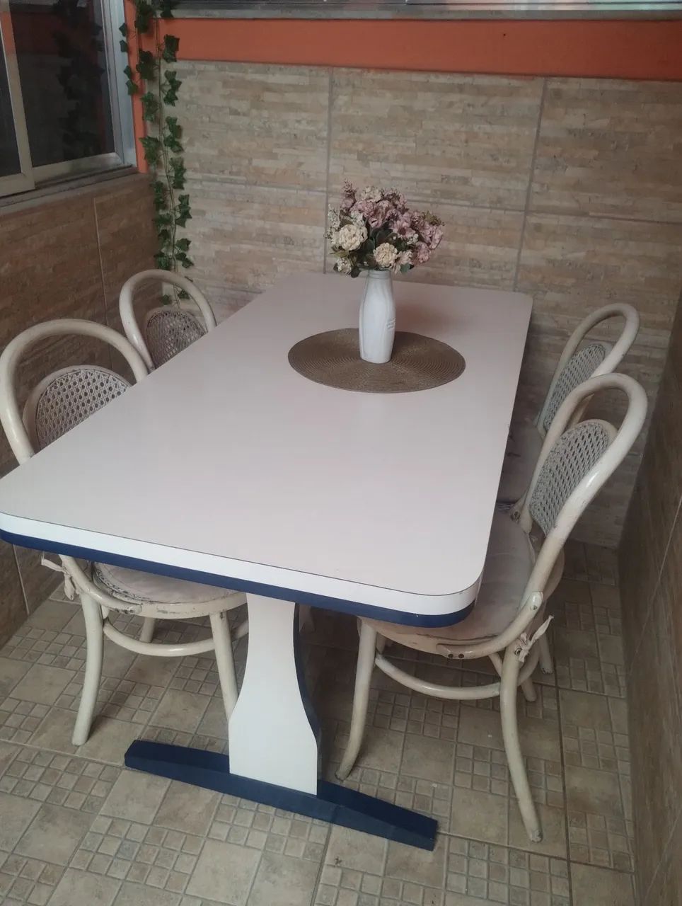 Mesa com 4 cadeiras - Foto 3