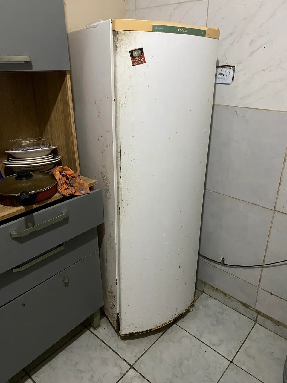 Vendo geladeira  - Foto 2