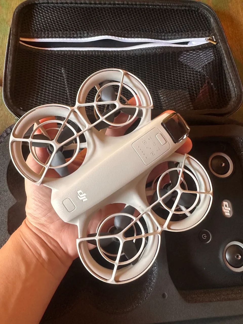 Drone DJI Neo excelente estado 
