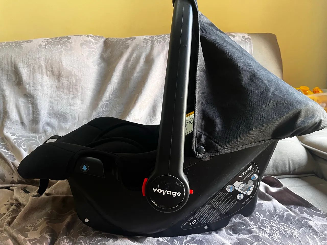 Vende-se Bebê Conforto Voyage  - Foto 4