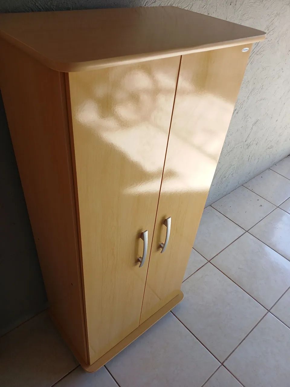 Armário guarda roupa multiuso bom estado! - Foto 4