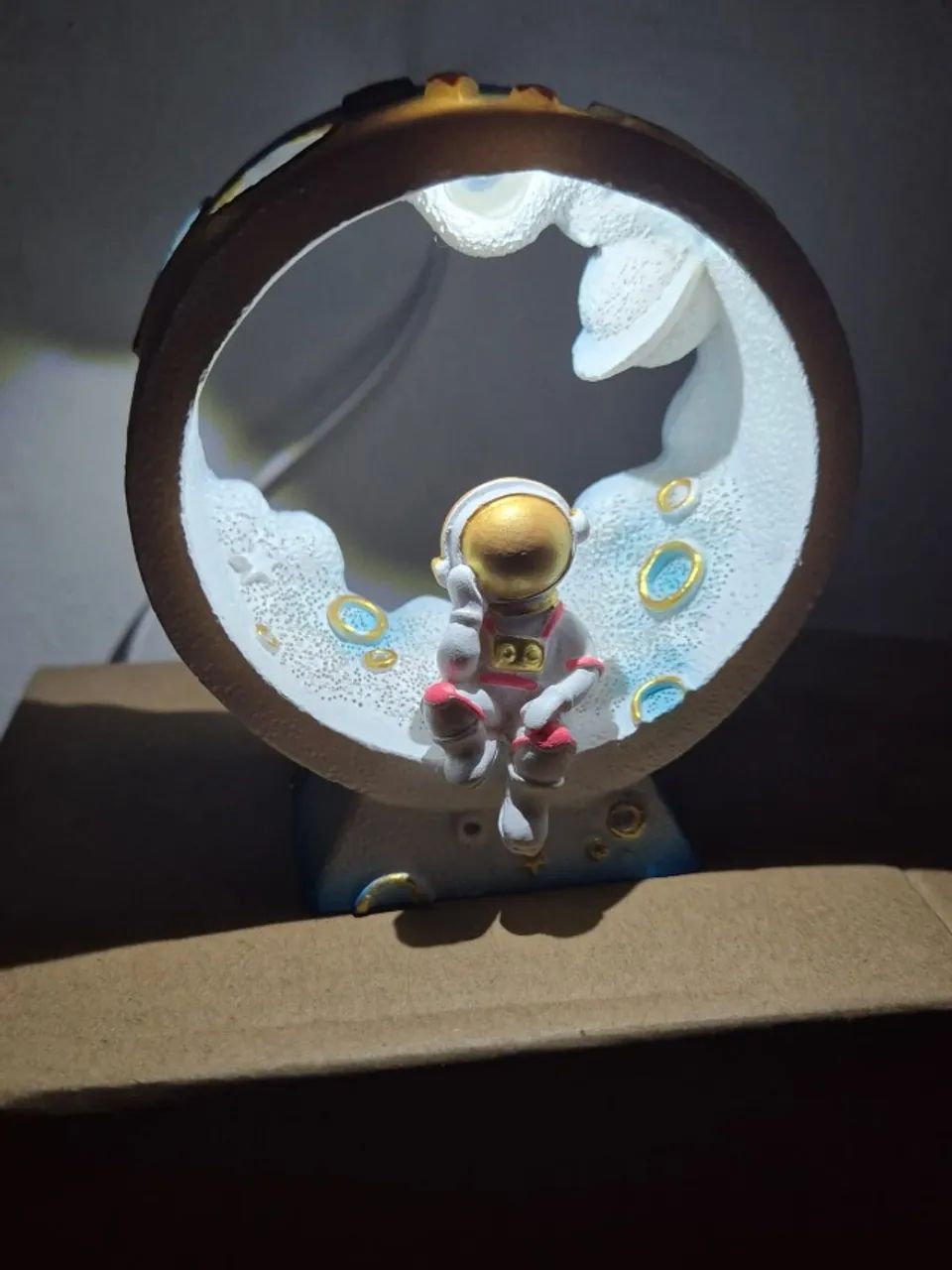 Mini luminária astronauta nova - Foto 5