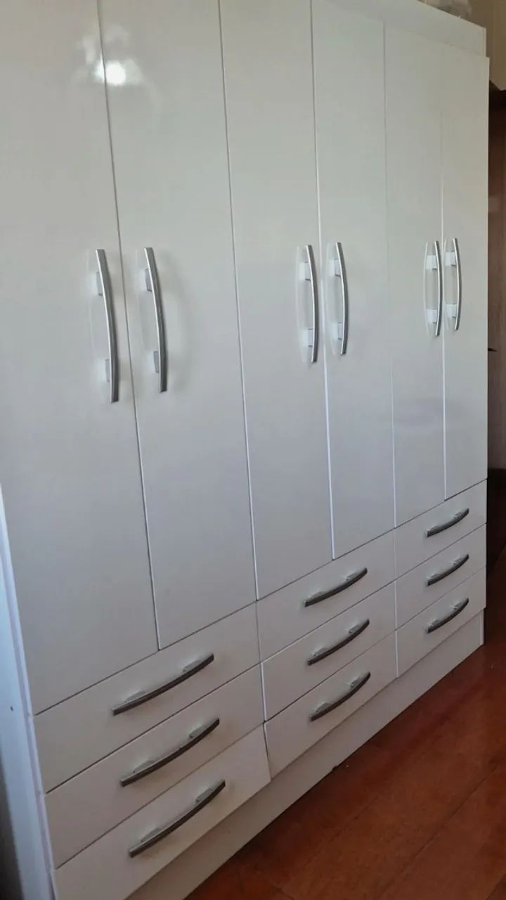Guarda-Roupa