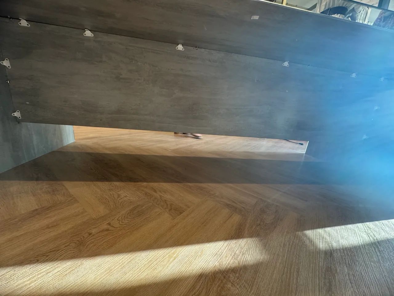 Mesa MDF espelhada com parte interna sem espelho 445639580515061765