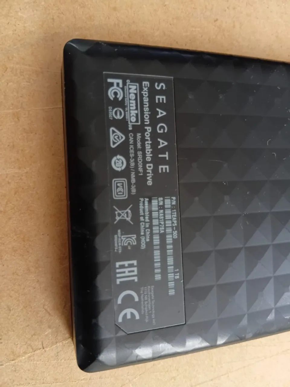 HD externo Seagate 1TB Modelo SRD0NF1 com Cabo de Dados - Foto 3