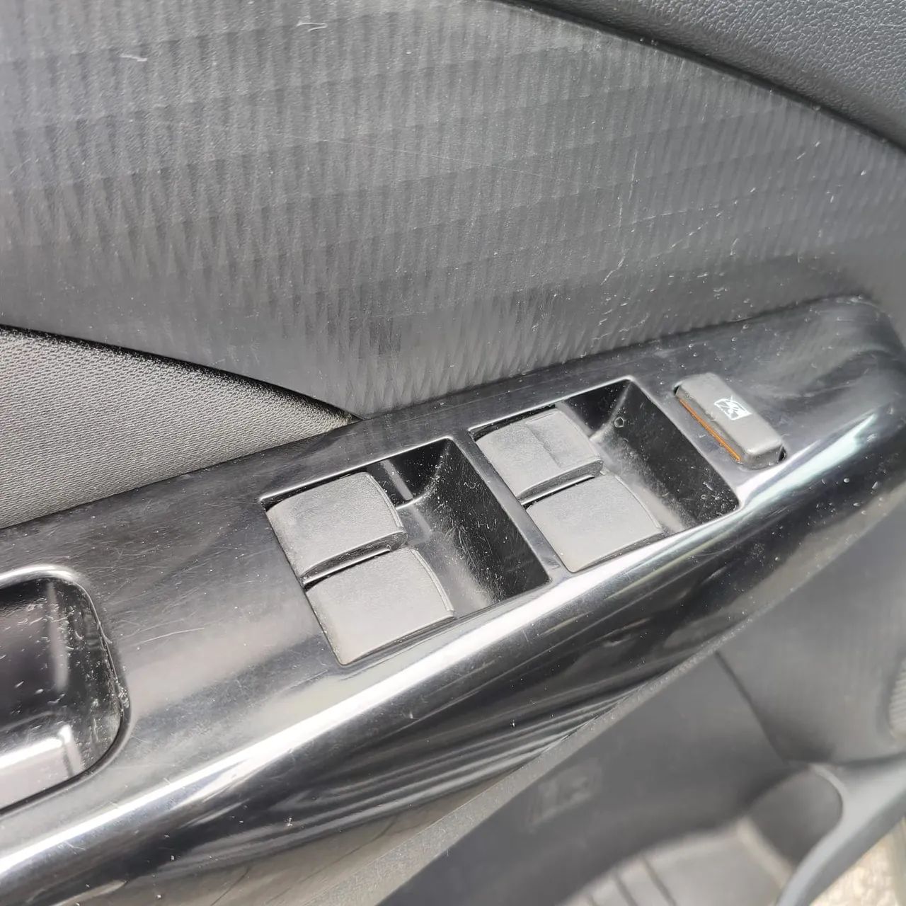 Toyota Etios CROSS 1.5 Flex 16V 5p Mec., foto 14 de 15