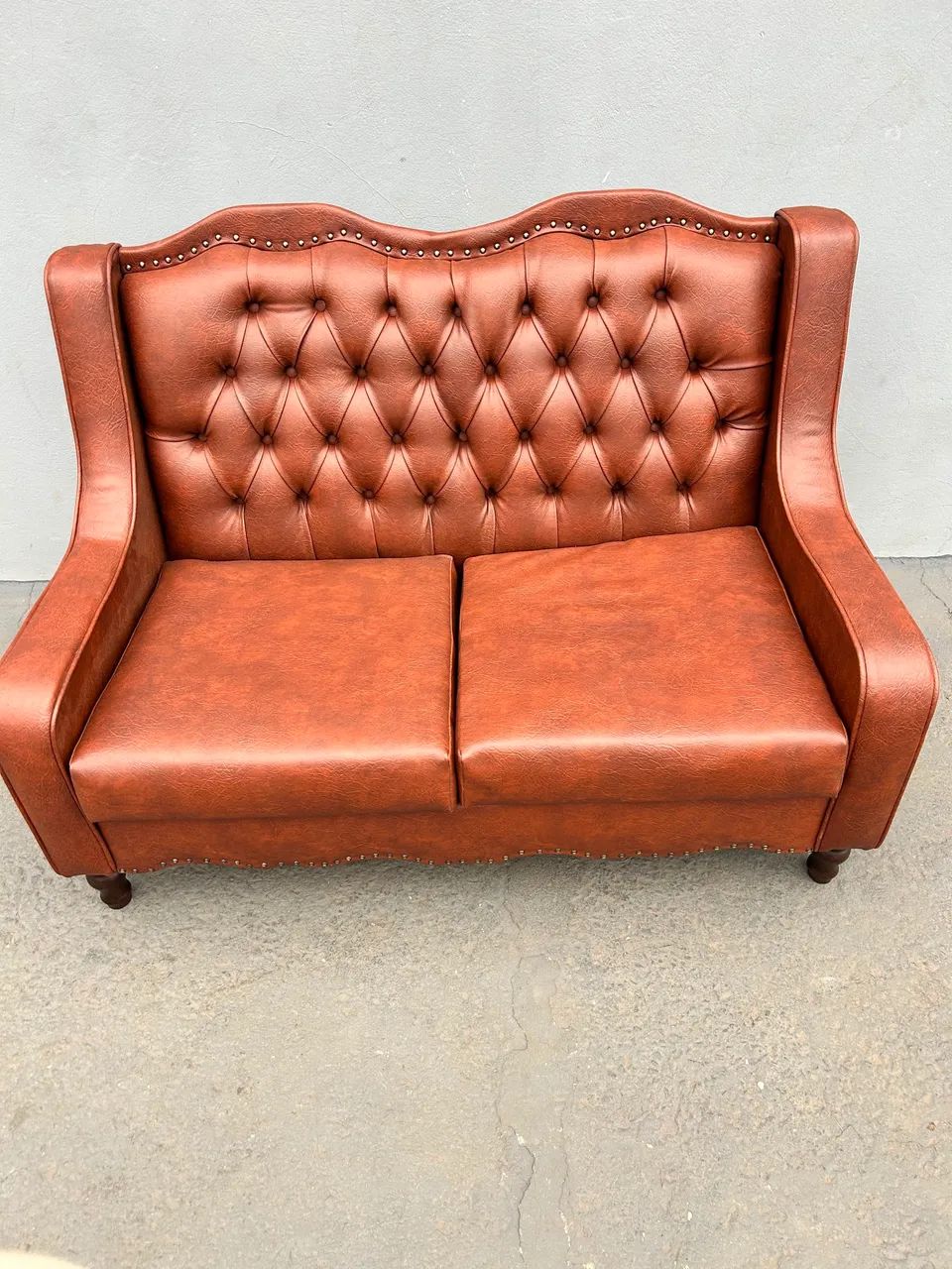 Sofá Clássico CHESTERFIELD- Restaurado 