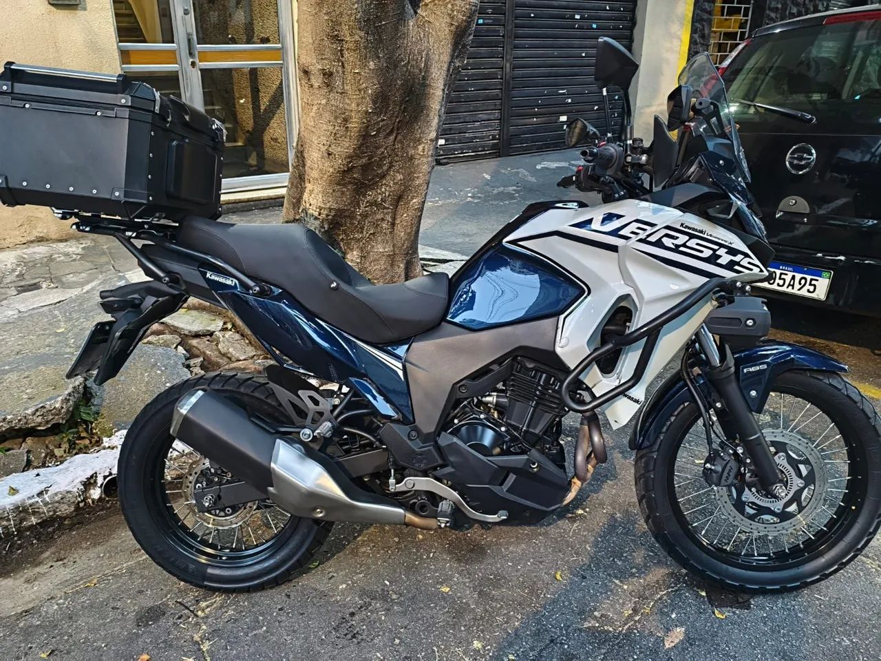 Versys 300 Tourer 2025 - Foto 2