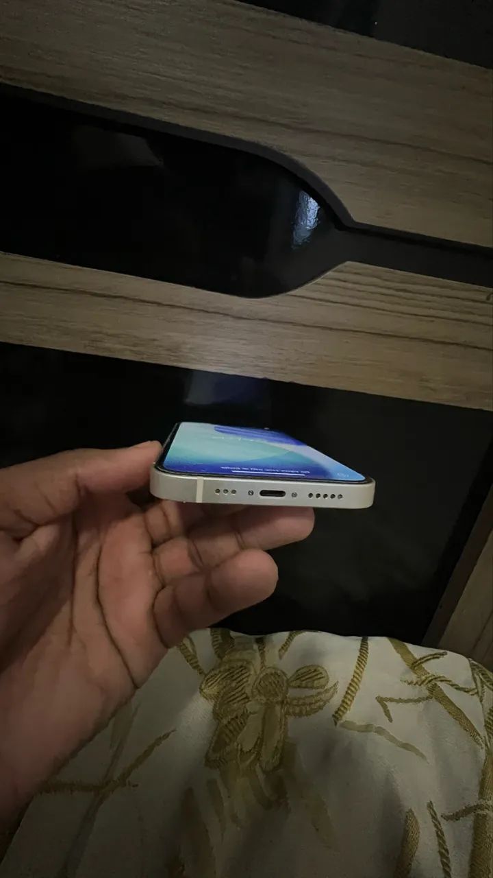 IPHONE 13 - Foto 3