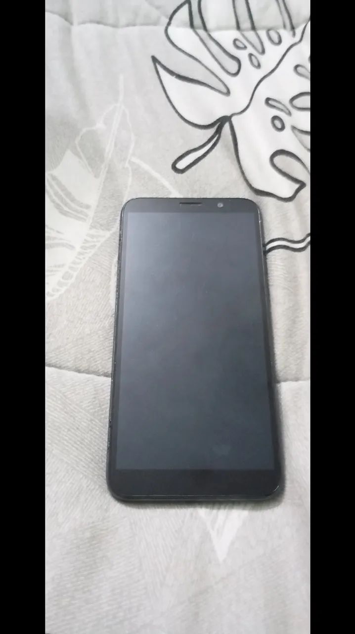 Celular Moto E6 usado NÃO Carrega
