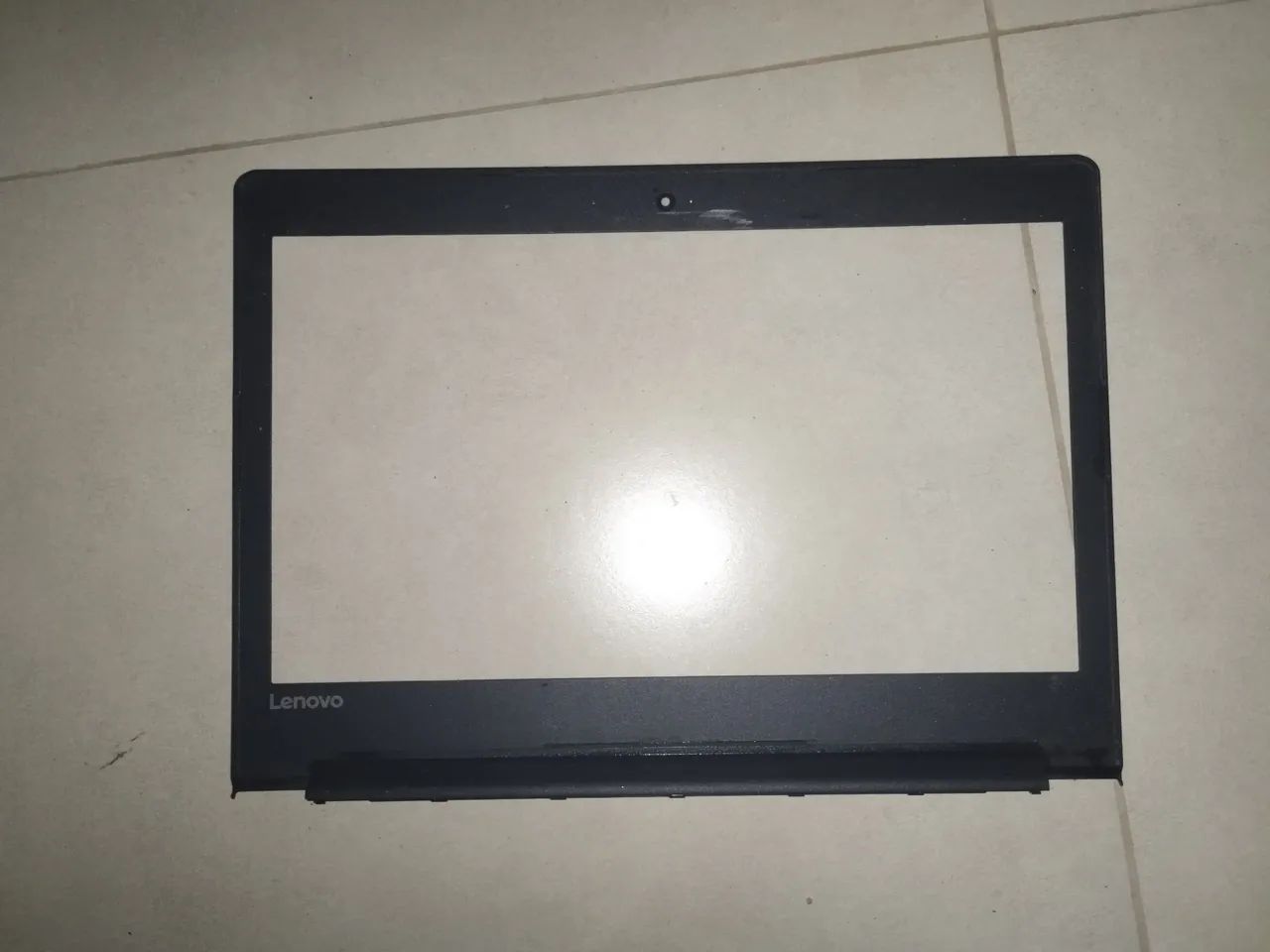 Moldura interna superior ideapad 310 14"  - Foto 3