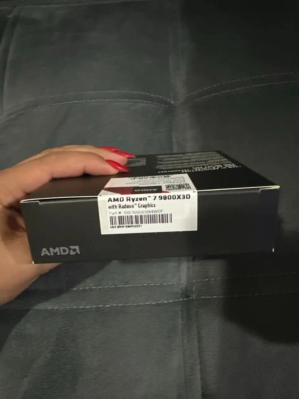 AMD RYZEN 7 9800x3D - Foto 4