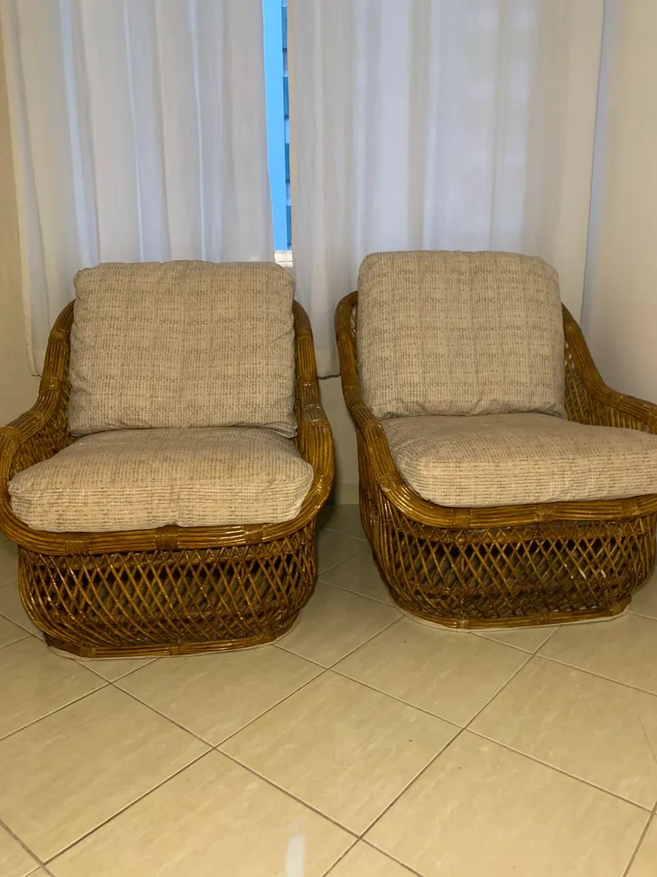 Poltronas em fibra natural e aquablock  - Foto 3