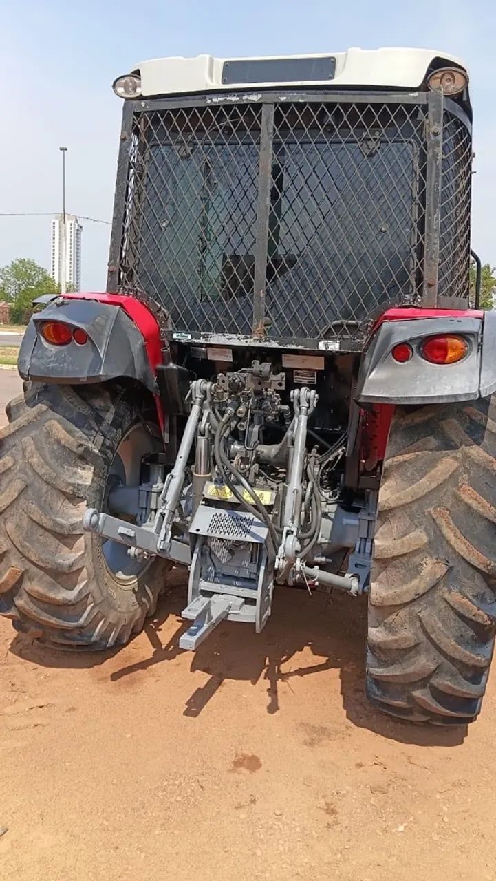Massey Ferguson MF 4707 - Foto 5