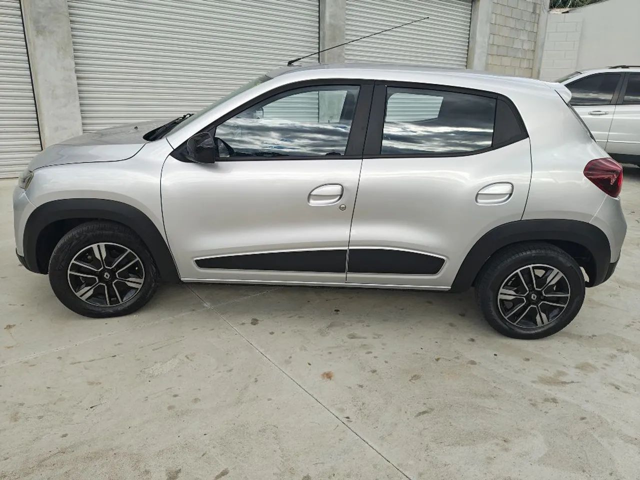 Renault Kwid 1.0 Intense 2023 - Foto 5